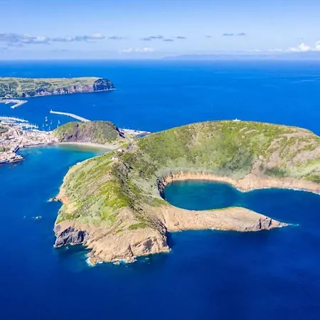 בית נופש Casa Tres Picos *